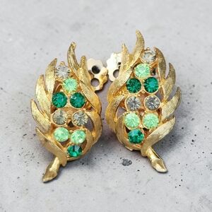 Vintage Czech Uranium Glass Earrings